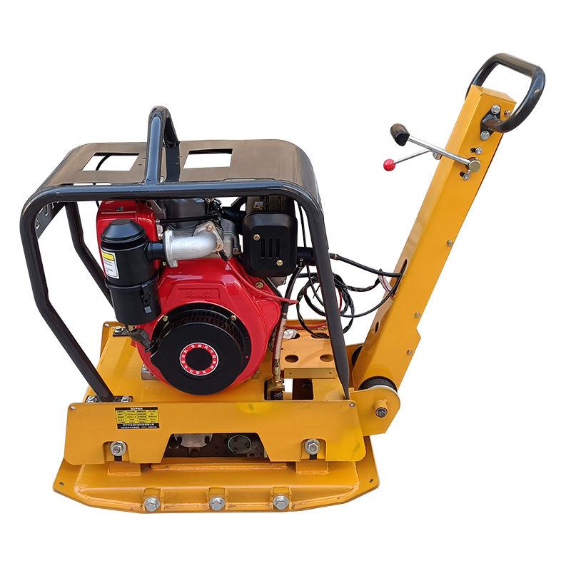 C220 gasoline flatbed compactor