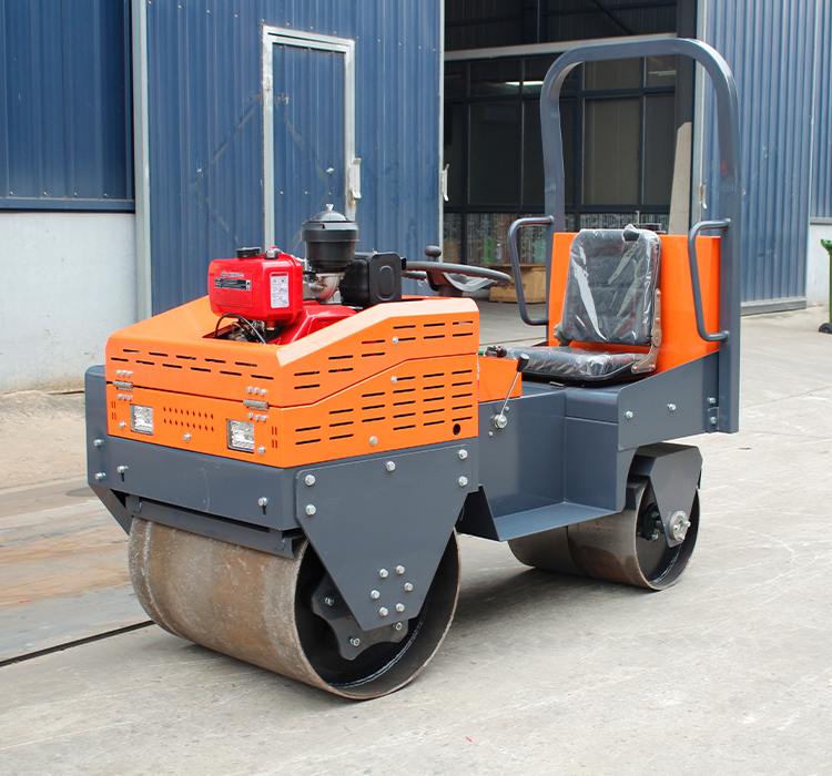 压路机的吨位对压实效果有何影响？