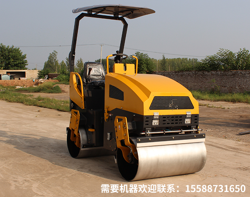 沥青路面施工中，压路机的初压、复压和终压分别有什么要求？