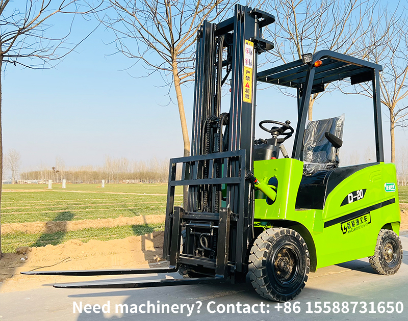 What factors affect the driving range of electric forklifts, and how to extend the battery life?
