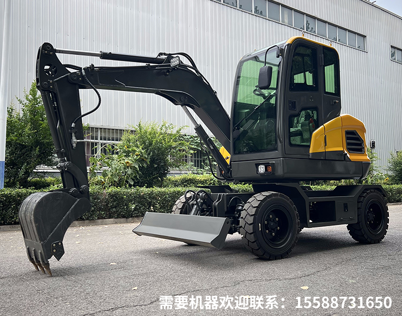 履带与轮式挖掘机在城市工程中的作业适配差异