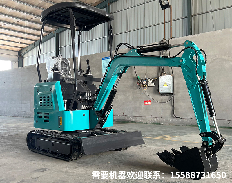 履带挖掘机更适合在哪些类型的场地作业，为什么？