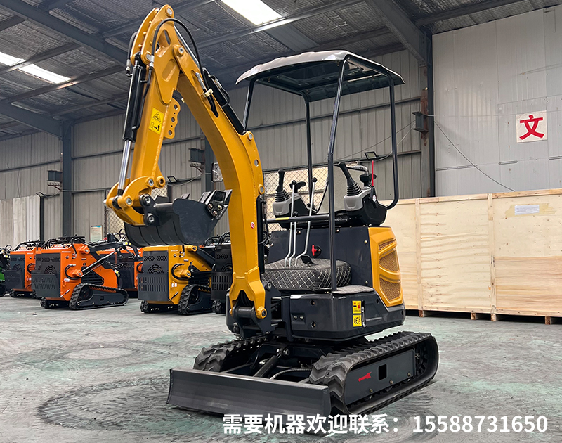 履带挖掘机与轮式挖掘机在牵引力、作业效率上有哪些核心差异？