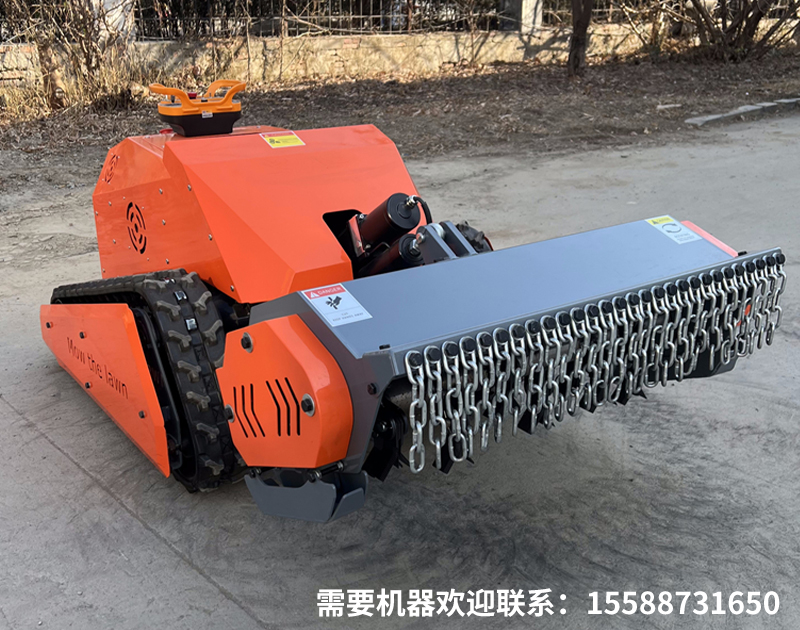 遥控割草机的行走系统通常采用什么形式？