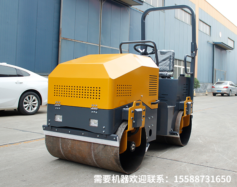 沥青路面施工时压路机该如何组合使用？